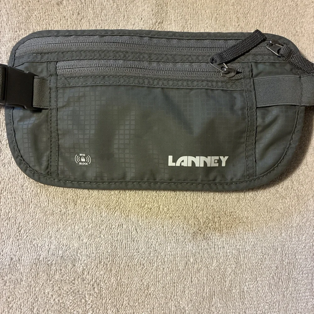 Lanney Money Belt for Travel Unisex Slim Hidden Travel Wallet RFID Blocking NWOT